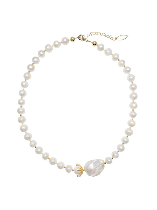 Freshwater Pearls with Baroque Pearl Necklace HN039-0
