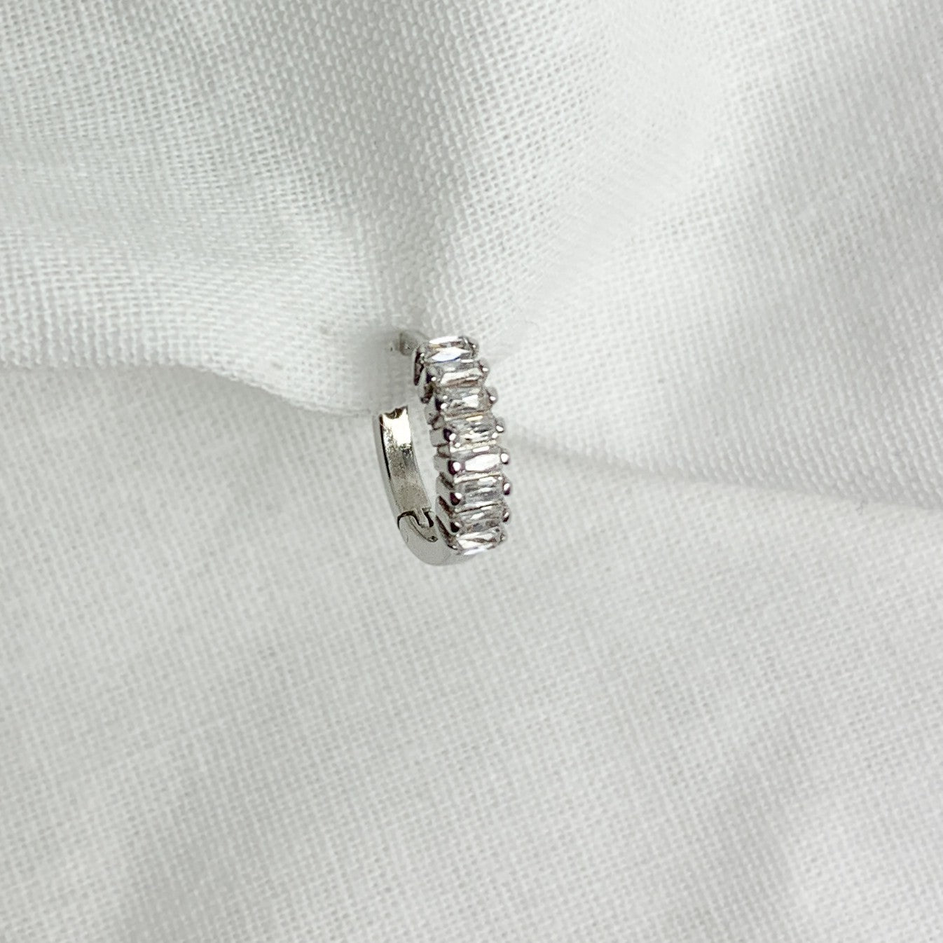 DAWN HELIX HOOP 1CM-5